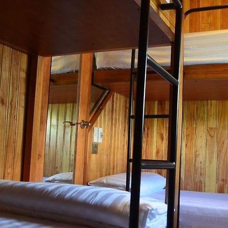 Tabalo Hostel Nha Trang Exterior photo