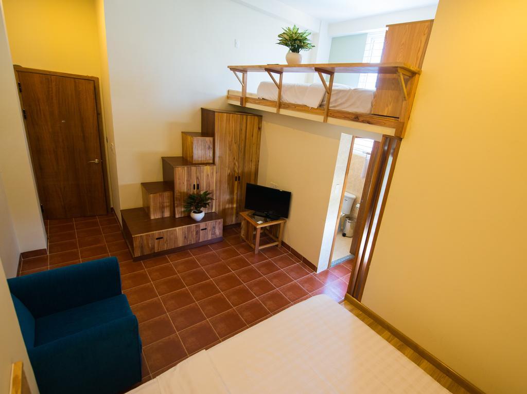 Tabalo Hostel Nha Trang Exterior photo