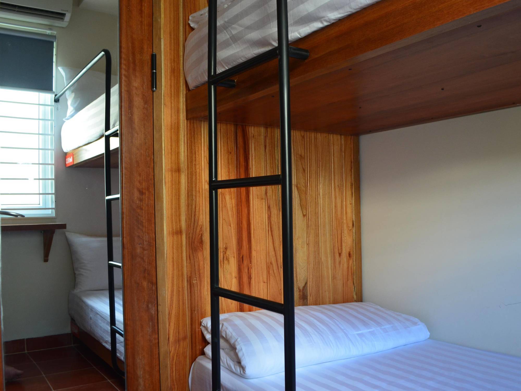 Tabalo Hostel Nha Trang Exterior photo